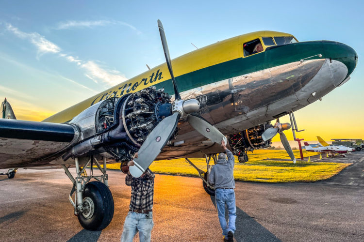 HGR Pulling props through